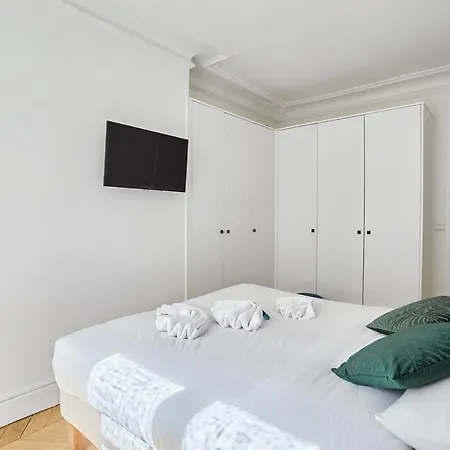 Sublime Champs Elysees Apartamento